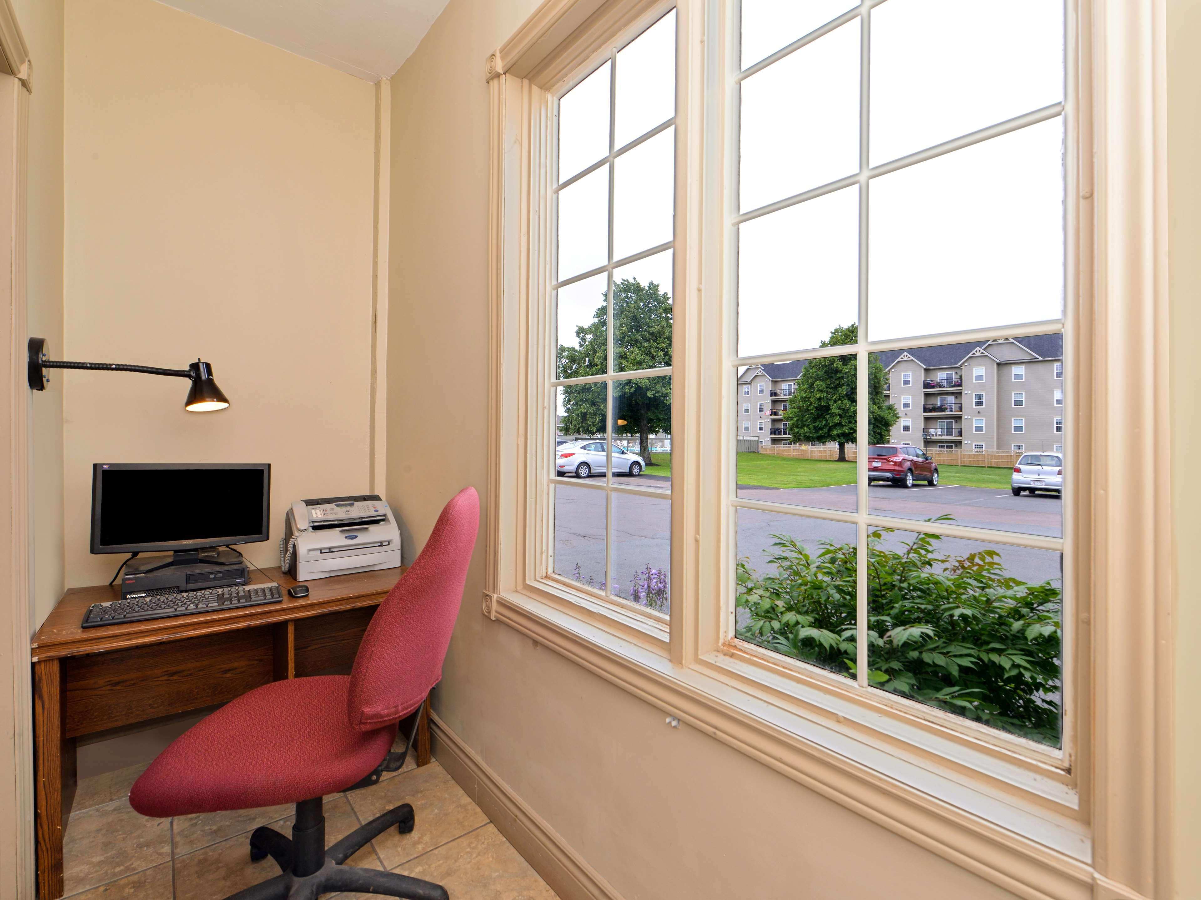 Canadas Best Value Inn & Suites-Charlottetown Exterior foto